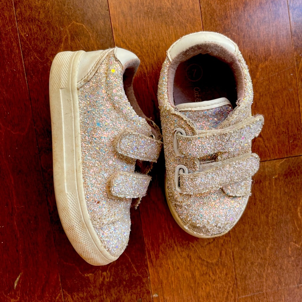 7 toddler Cat& Jack white glitter Velcro sneaker